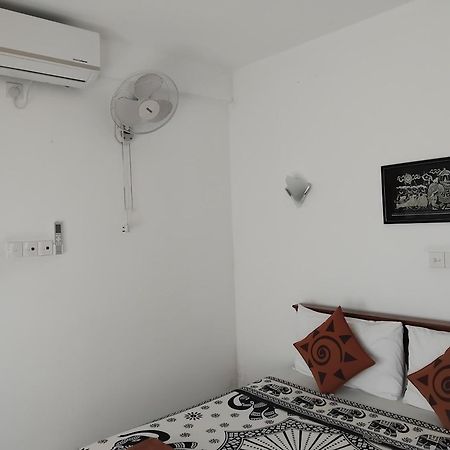Kelum Homestay Kandy Kültér fotó
