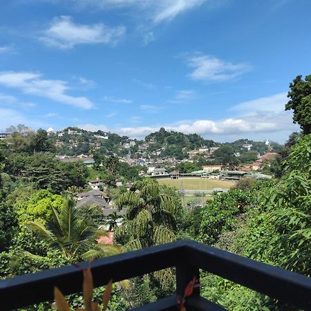 Kelum Homestay Kandy Kültér fotó