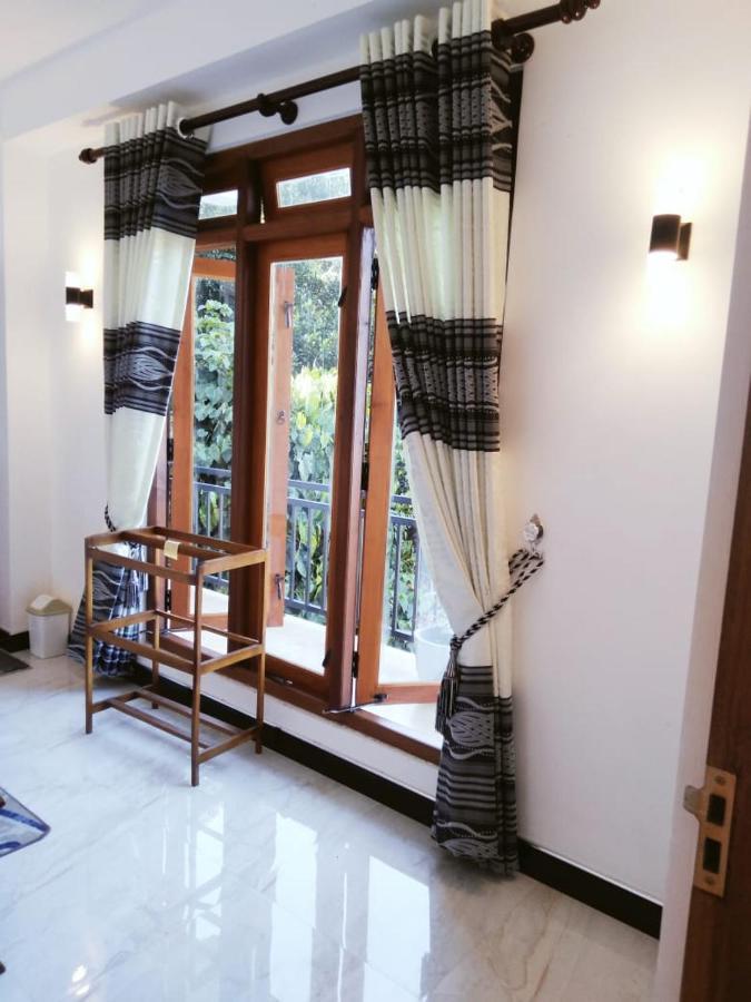 Kelum Homestay Kandy Kültér fotó