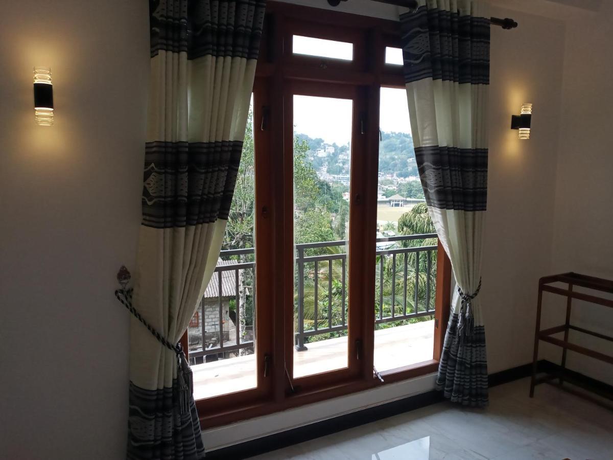 Kelum Homestay Kandy Kültér fotó