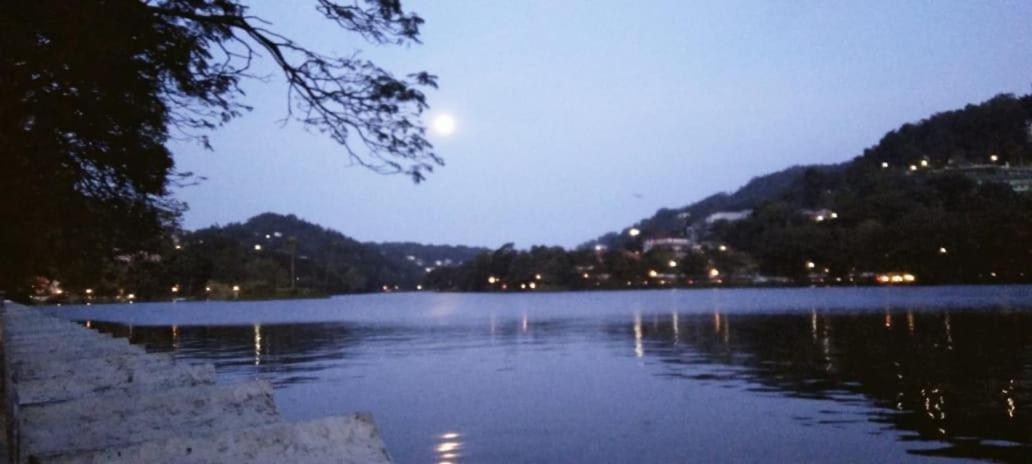 Kelum Homestay Kandy Kültér fotó